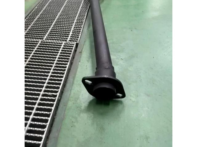 Unknown Manufacturer
Intermediate straight pipe