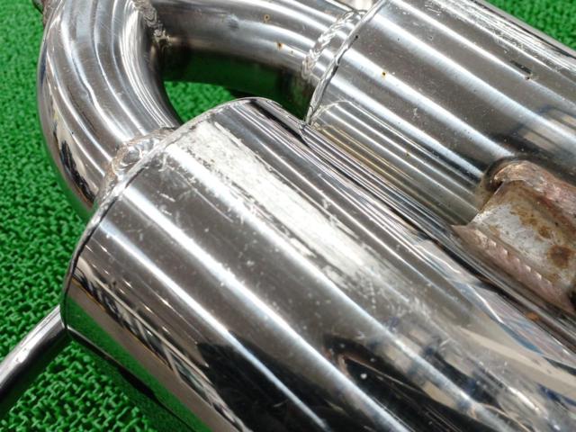 Unknown Manufacturer
One-off center-exit straight muffler