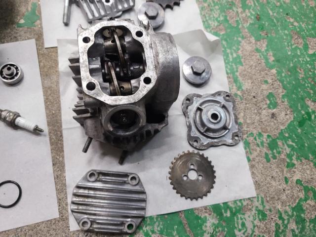 【HONDA】モンキー(Z50J)6V初期型エンジン