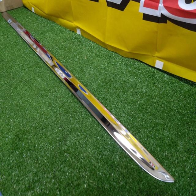 SilkBlaze リアゲートガーニッシュ