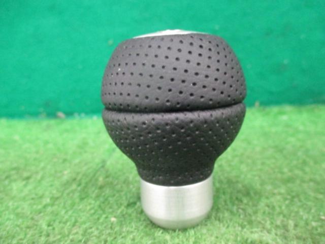 ★未使用品!!★ MOMO RACE AIR LEATHER【SK23】