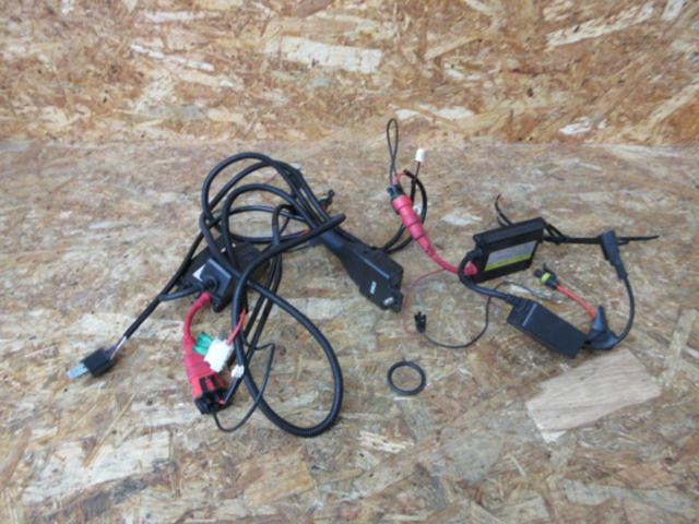 Wakeari
TOYOTA (Toyota) genuine
+
Unknown Manufacturer
Processing headlight