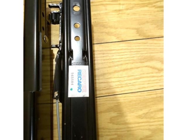 RECARO シートレール 2086.001.2