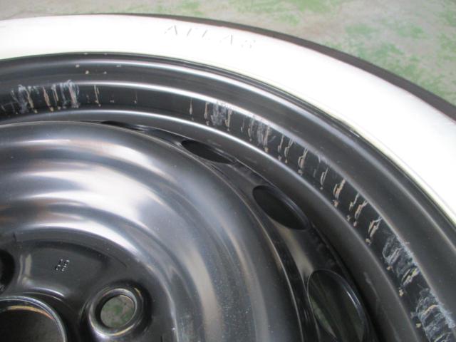 Toyota genuine
Professional box
Genuine steel wheel
+
TOYO
H11 (with white ribbon)