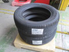 YOKOHAMA
BluEarth
RV-02
205 / 60R16
Made in 2021
Two