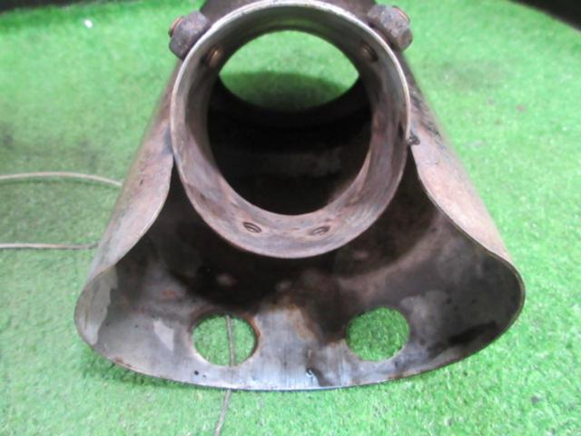 SILK
BLAZE 200 Series Hiace
Muffler - Cutter