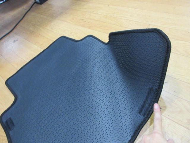 【SUZUKI】MR52S/ハスラー 純正フロアマット 前後セット