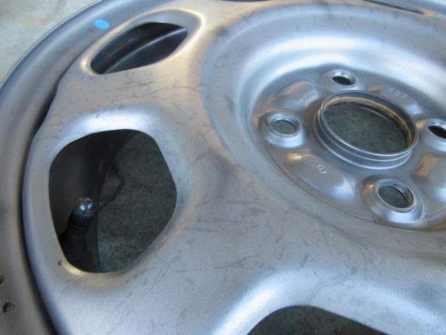 SUZUKI
MR31S / Hustler
Genuine steel wheel