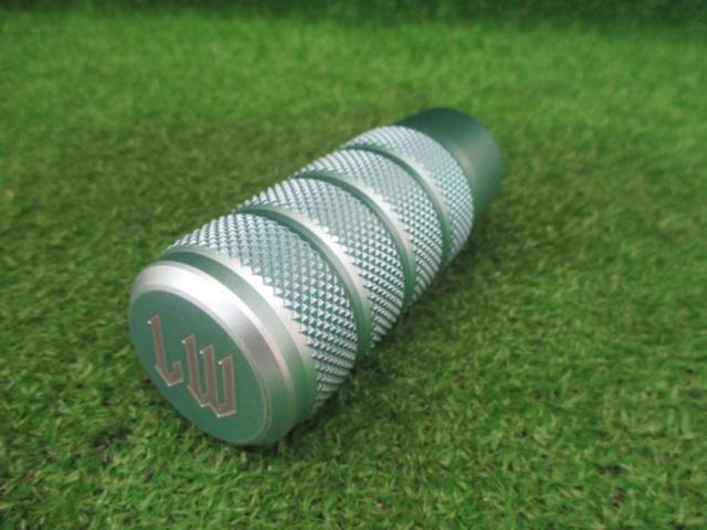 LIKEWISE
THE
DAYTONA
Shift knob