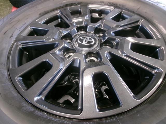 TOYOTA (Toyota)
Land Cruiser 250
VX grade
Genuine
+
BRIDGESTONE (Bridgestone)
BLIZZAK
WZ-1