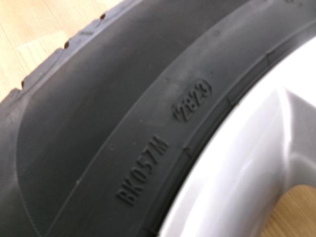 LEXUS(レクサス) CT200 前期 純正 + PIRELLI(ピレリ) PIRELLI POWERGY 205/55R16