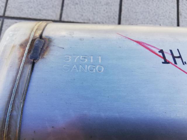 Toyota genuine
TRJ250
Land Cruiser
250 genuine muffler