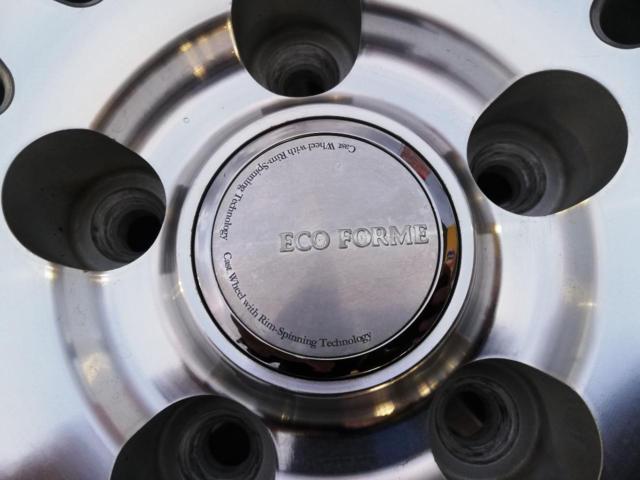 BRIDGESTONE ECO
FORME (Eco-form)
Spoke wheels