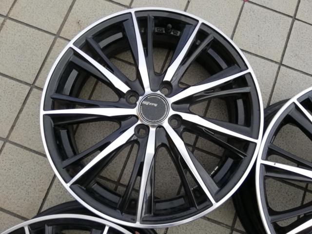 BLACK
BIRD
Spoke wheels