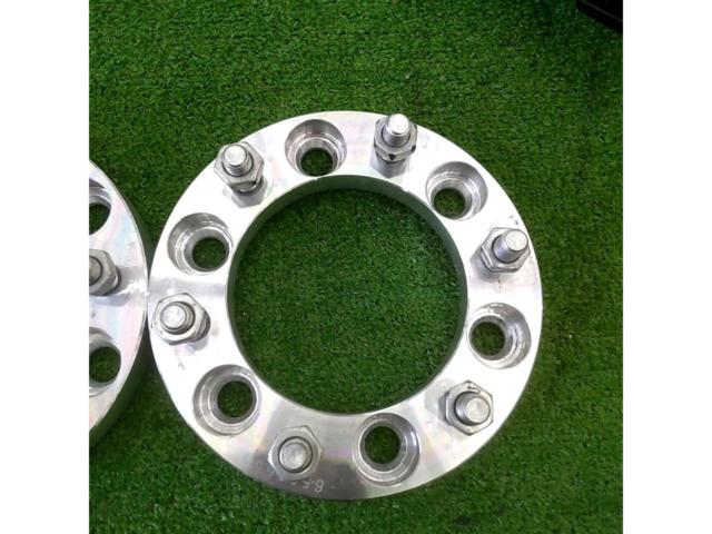 Unknown Manufacturer
Wide tread spacer
20 mm
P1.5
139.7-6H