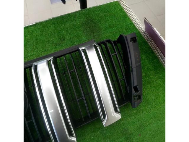 Toyota genuine
Front grille
Prado
150 system
Medium term