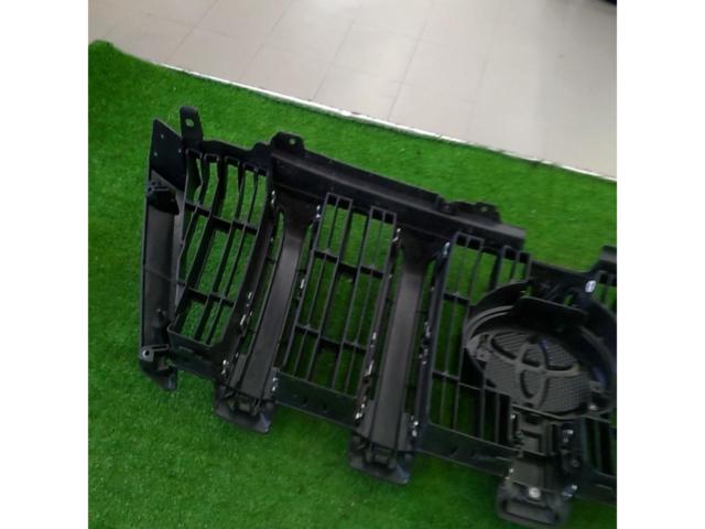 Toyota genuine
Front grille
Prado
150 system
Medium term