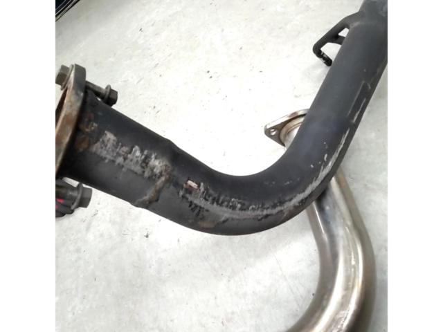 Custom-made exhaust system from an unknown manufacturer with some issues + AKRAPOVIC
Muffler cutter
With TP-CT
60 series Harrier G's