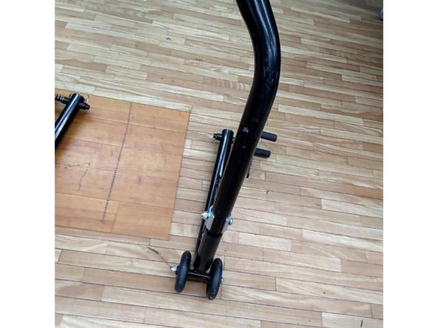 DIY派の方!! 【メーカー不明】 リアメンテナンススタンド