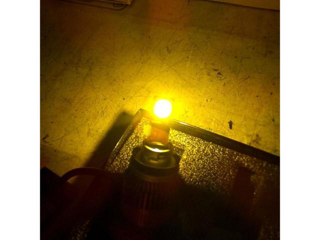 VELENO
ULTIMATE
SERIES
LED bulb
11800lm
3100k