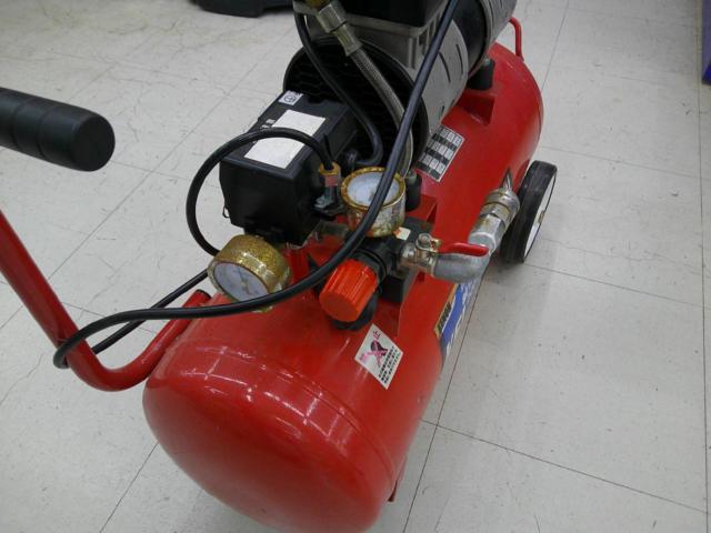 KENOH
Silent oilless compressor
KSL-4130