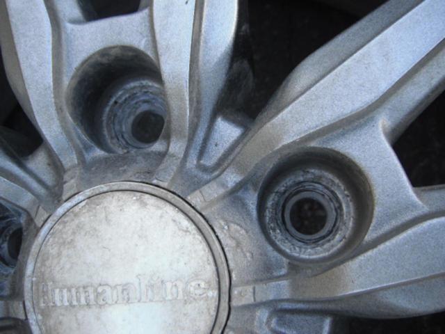 BRIDGESTONE BLIZZAK VRX3 + TREASURE ONE Humanline HS-08