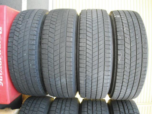 BRIDGESTONE BLIZZAK VRX3 + TREASURE ONE Humanline HS-08