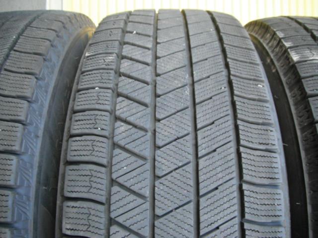 BRIDGESTONE BLIZZAK VRX3 + TREASURE ONE Humanline HS-08