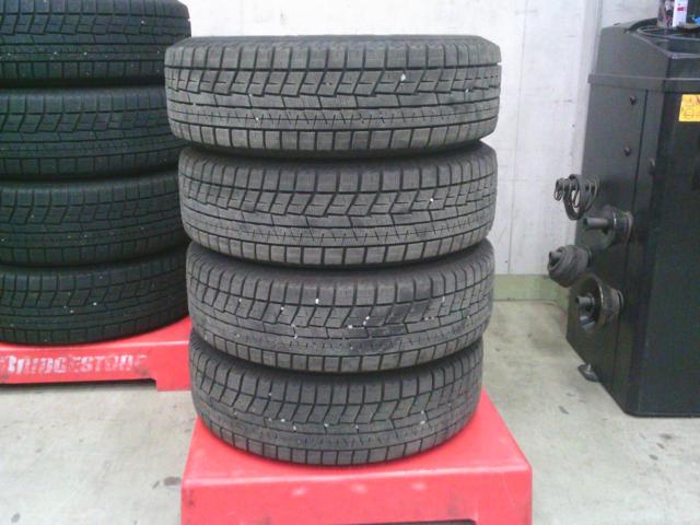 YOKOHAMA iceGUARD iG60 + 日産 ノート純正ホイール