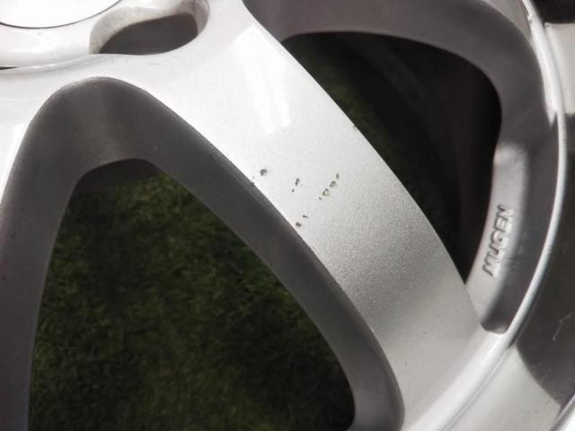 [Aluminum: 15 inches]
Mugen / MUGEN (Mugen)
NR
8-spoke