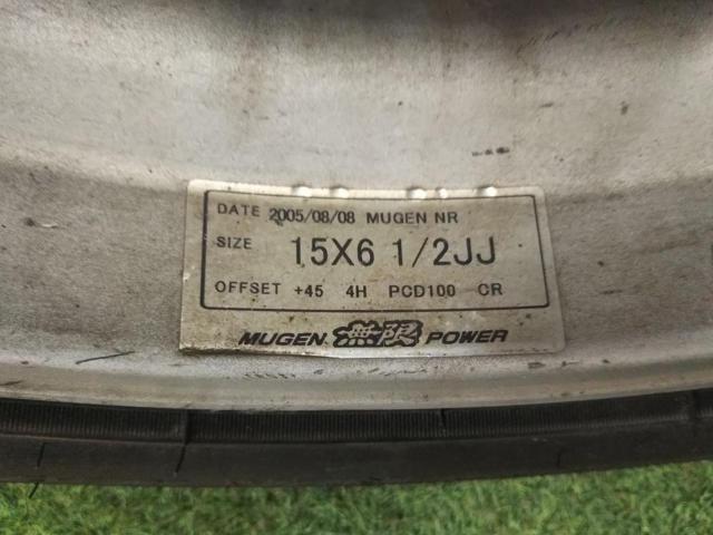 [Aluminum: 15 inches]
Mugen / MUGEN (Mugen)
NR
8-spoke