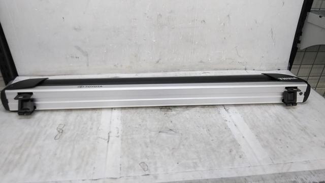 TOYOTA純正 THULE スキーキャリア