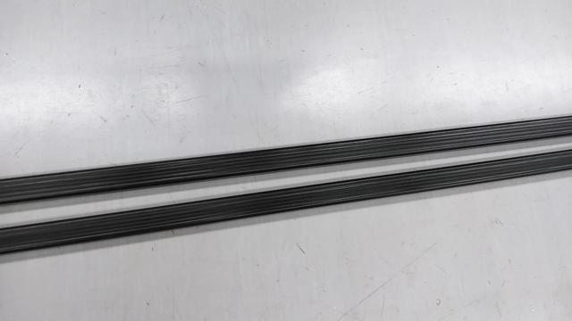TOYOTA純正 THULE キャリアバー+フットセット