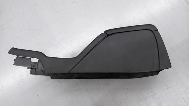 SUBARU純正 センターコンソールボックス/センターパネル