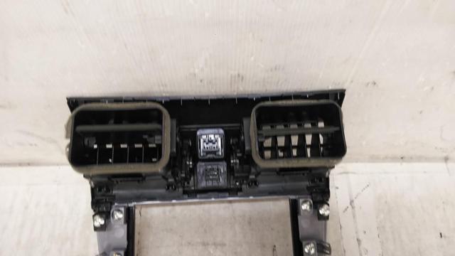 SUBARU純正 オーディオパネル+エアコン操作スイッチ+エアコン吹き出し口パネル