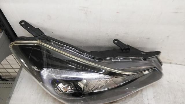 【右側のみ】SUBARU純正 ヘッドライト