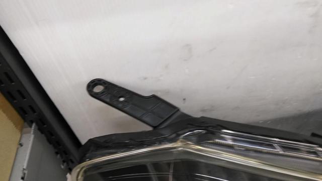 【右側のみ】SUBARU純正 ヘッドライト