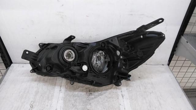 【右側のみ】SUBARU純正 ヘッドライト
