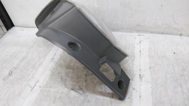【ワケ有】【右側のみ】SUBARU純正 テールレンズ