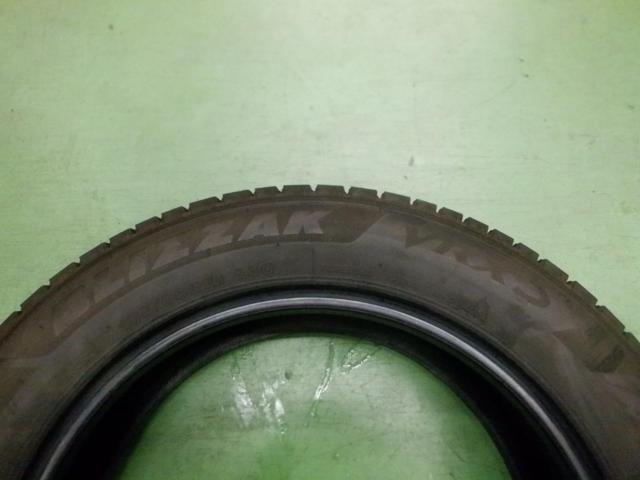 BRIDGESTONE BLIZZAK VRX3