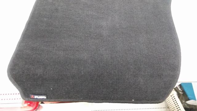 【2分割】FUSO純正 フロアマット