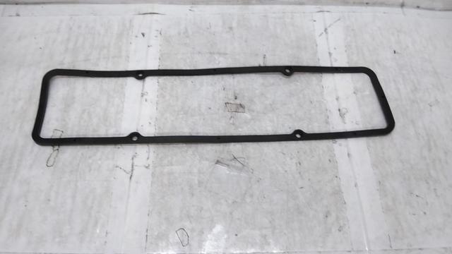 メーカー不明 サイドボルトバルブカバー