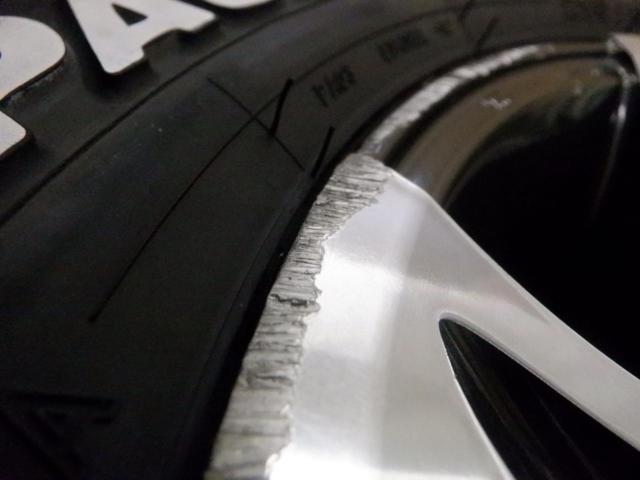 8RAYS DAYTONA
CX
Face2
+
YOKOHAMA
PARADA
PA03
White Letter