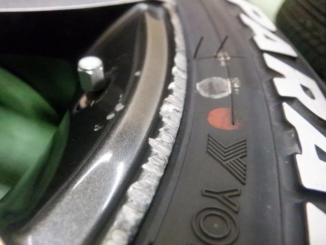 8RAYS DAYTONA
CX
Face2
+
YOKOHAMA
PARADA
PA03
White Letter