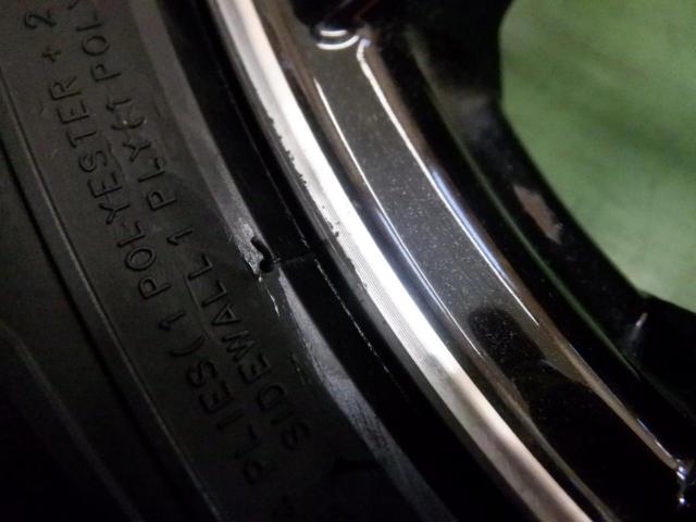 1weds
RIZLEY (Raitsure)
10-spoke wheel
+
KENDA (Kenda)
KR 203