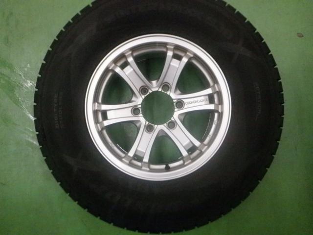 8weds
KEELER (Keeler)
FORCE
+
DUNLOP
WINTERMAXX
SJ8 +