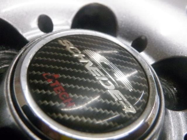 4A-TECH
SCHNEIDER (Schneider)
LIGHT
MODEL
+
PIRELLI
ICE
ZERO
ASIMMETRICO