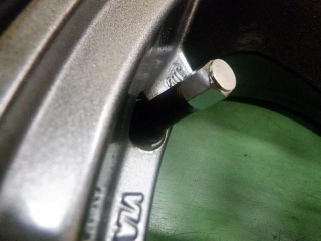 4A-TECH
SCHNEIDER (Schneider)
LIGHT
MODEL
+
PIRELLI
ICE
ZERO
ASIMMETRICO