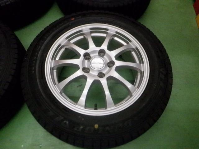3Stranger 10本スポーク + DUNLOP WINTERMAXX03 WM03