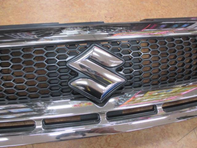 SUZUKI ランディ/C25系 純正フロントグリル